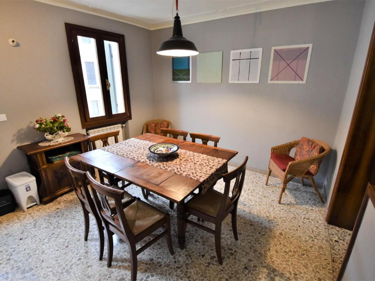 Apartment Casa San Vio By Interhome Venice Luaran gambar