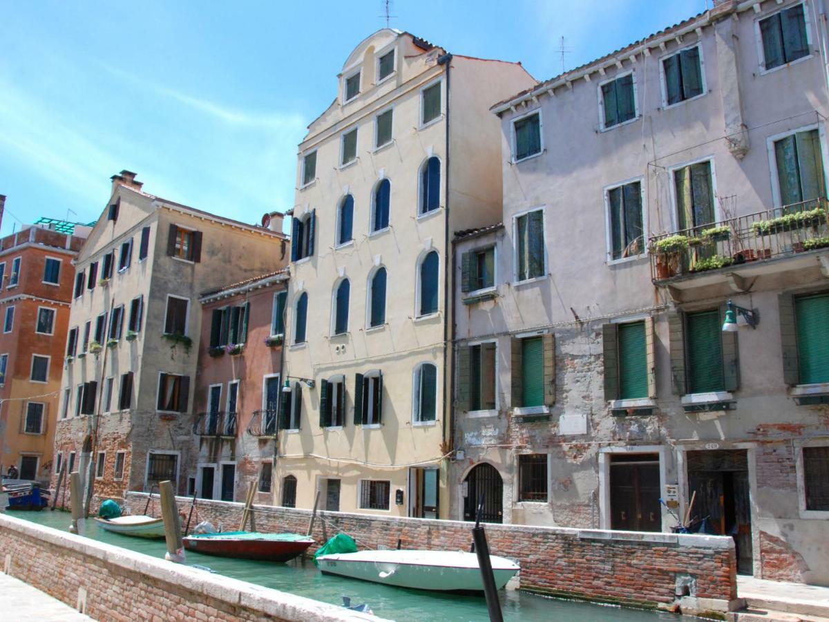 Apartment Casa San Vio By Interhome Venice Luaran gambar